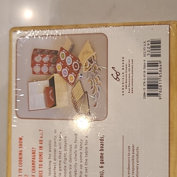 Foodie Fight Trivia Game NEW - Picture 3 of 4